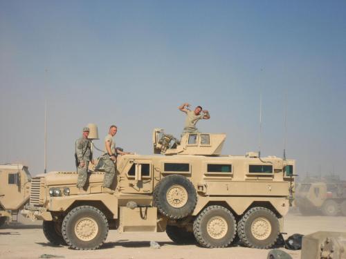 ハート・ロッカー↑MRAP。イラク・バグダッドで撮影。.jpg